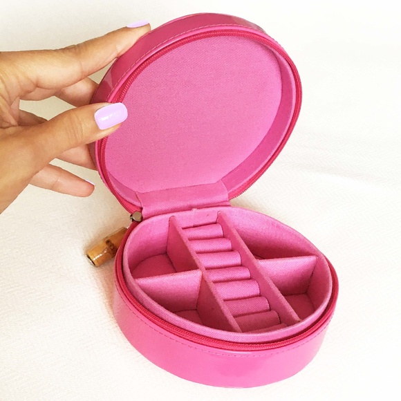 Hot Pink Mini Round Jewellery Case - Picture 6 of 6